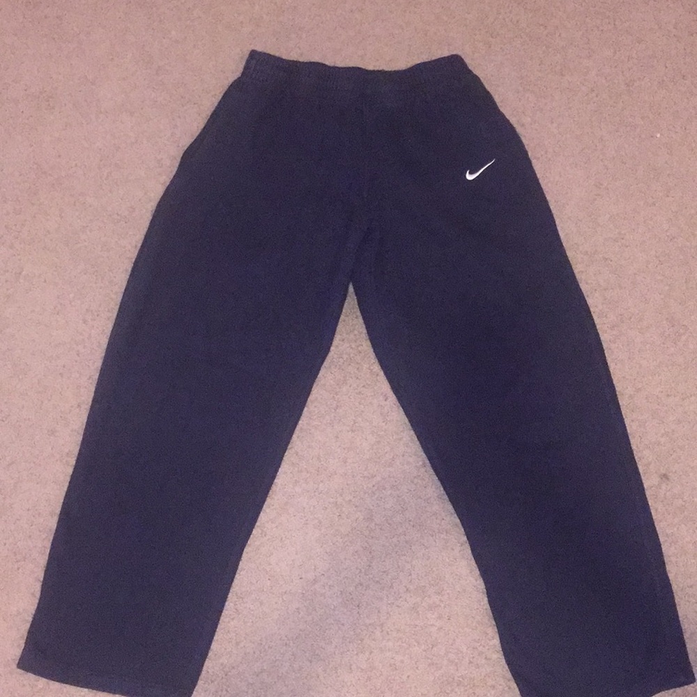 Nike Sweatpants. Size Large. Black.